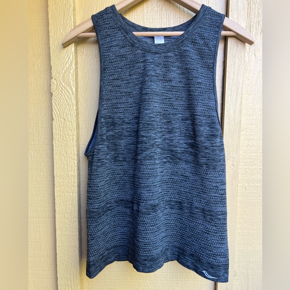 Saucony Tank Top size S